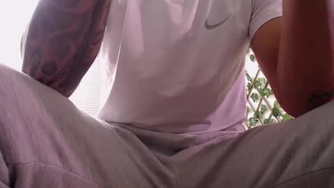 Snapshot of jasson_king01 chatting on March 4, 5:24 pm JKing online show from March 4, 5:24 pm