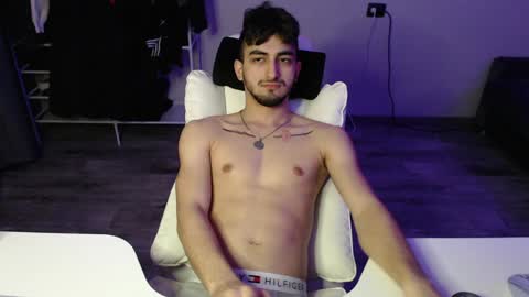 Jastin online show from January 8, 7:56 pm