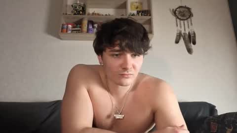 Snapshot of jastinpet chatting on October 25, 11:17 pm jastinpet online show from October 25, 11:17 pm