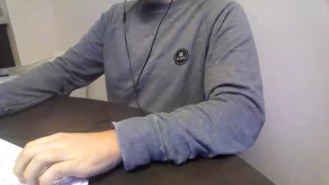 javi94valenciap online show from December 4, 3:32 pm