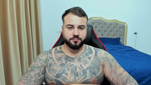 Snapshot of javicute4u chatting on December 27, 9:54 pm Javi online show from December 27, 9:54 pm