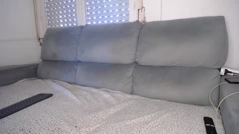 Javier  online show from February 1, 6:40 pm