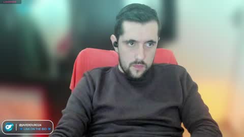 javierduro24 online show from January 1, 4:18 pm