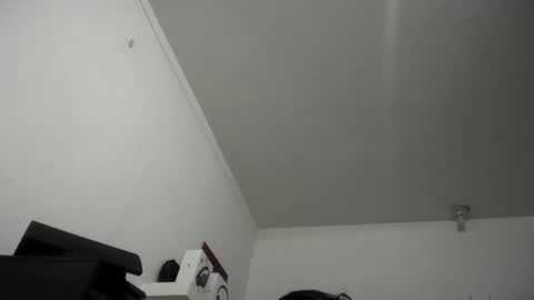 javiermichi online show from November 11, 3:00 am