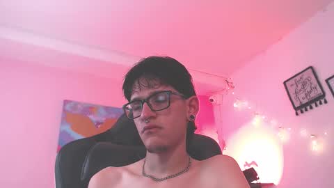 jax25_os online show from October 30, 7:59 pm