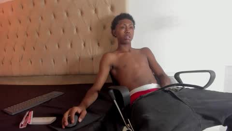 jax_maliq online show from September 15, 2:47 am