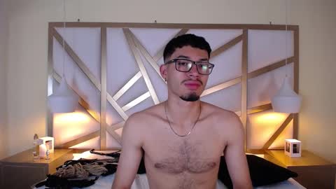 Snapshot of jaxon_carter chatting on October 20, 12:36 am Jaxon Carter online show from October 20, 12:36 am