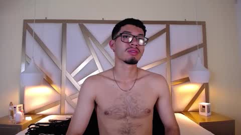 Snapshot of jaxon_carter chatting on October 28, 12:46 am Jaxon Carter online show from October 28, 12:46 am