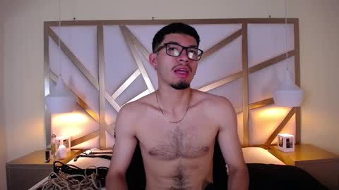 Snapshot of jaxon_carter chatting on October 25, 12:23 am Jaxon Carter online show from October 25, 12:23 am