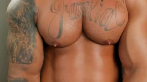 JaxonHunk online show from May 10, 8:43 pm