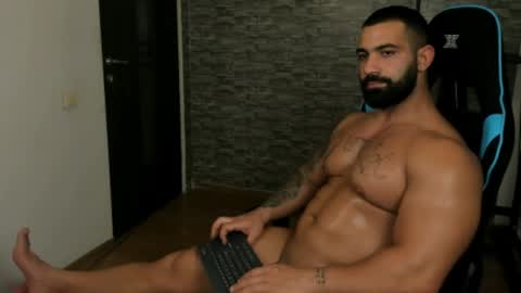 JaxonHunk online show from May 9, 1:06 am