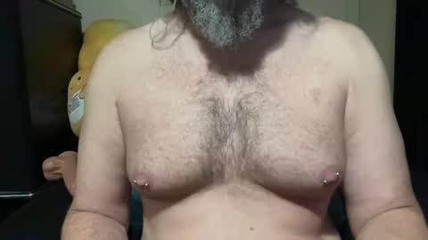 Snapshot of jaxsontuber chatting on October 17, 11:25 am Jaxson online show from October 17, 11:25 am