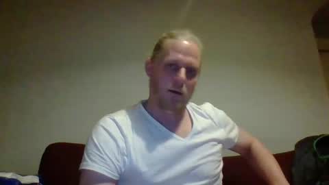Snapshot of jaxx7777 chatting on February 20, 3:12 am jaxx7777 online show from February 20, 3:12 am