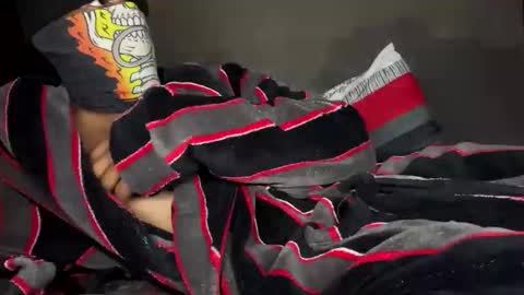 jay113714 online show from April 10, 9:00 pm