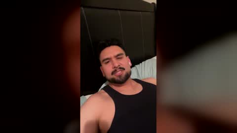 jay20024 online show from April 7, 2:33 am