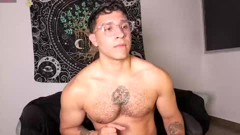 Snapshot of jay_marcos chatting on October 6, 3:44 am Jay marcos online show from October 6, 3:44 am