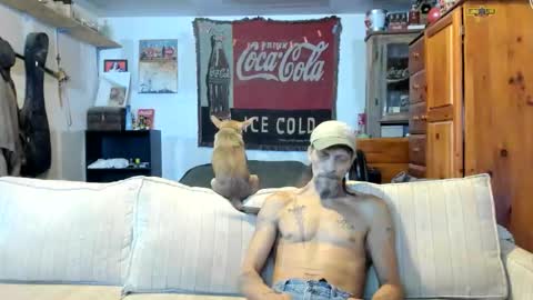 Snapshot of jay_short7863 chatting on October 17, 5:06 pm O F jay short786 online show from October 17, 5:06 pm