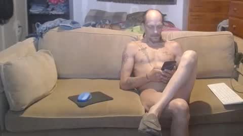 Snapshot of jay_short7863 chatting on January 17, 4:15 pm O F jay short786 online show from January 17, 4:15 pm
