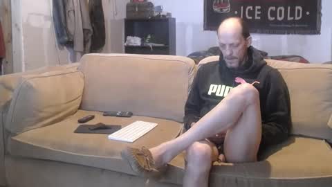 Snapshot of jay_short7863 chatting on March 10, 1:10 pm O F jay short786 online show from March 10, 1:10 pm