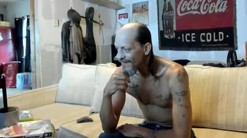 Snapshot of jay_short7863 chatting on October 25, 5:25 pm O F jay short786 online show from October 25, 5:25 pm