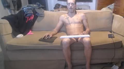 Snapshot of jay_short7863 chatting on March 4, 4:30 pm O F jay short786 online show from March 4, 4:30 pm