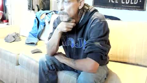 Snapshot of jay_short7863 chatting on November 1, 4:33 pm O F jay short786 online show from November 1, 4:33 pm