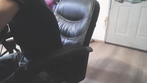 Snapshot of jay_short7863 chatting on December 4, 10:08 pm O F jay short786 online show from December 4, 10:08 pm