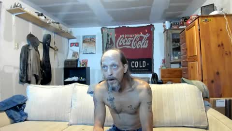 Snapshot of jay_short7863 chatting on October 14, 2:35 pm O F jay short786 online show from October 14, 2:35 pm