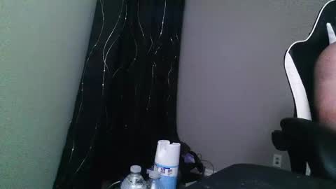 Snapshot of jay_slayz chatting on October 14, 4:41 am jay_slayz online show from October 14, 4:41 am