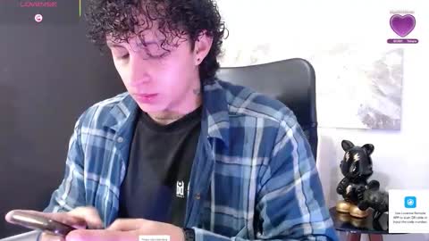 jay_taylor1_ online show from March 10, 4:40 am