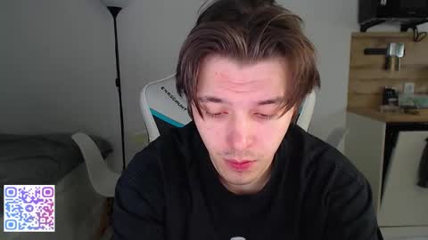 Snapshot of jayce_icestone chatting on October 19, 5:34 am Jayce online show from October 19, 5:34 am