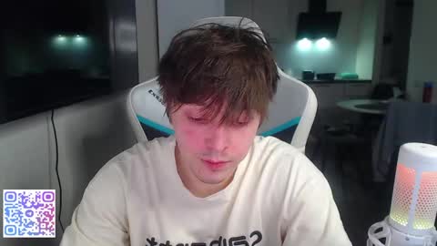 Jayce online show from May 2, 2:42 pm