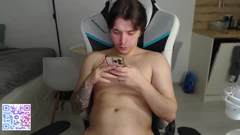 Snapshot of jayce_icestone chatting on October 29, 3:26 pm Jayce online show from October 29, 3:26 pm