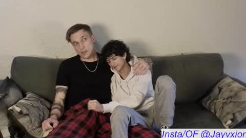 Snapshot of jaycex_69 chatting on October 9, 11:48 am THE HOUSE online show from October 9, 11:48 am