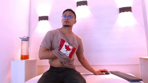 Jayden Morris online show from January 14, 2:49 am