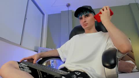 jaydenvillalobos online show from September 14, 9:50 pm