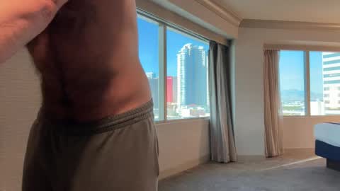 J online show from April 29, 2:55 pm