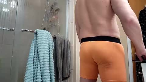 Snapshot of jayforfun2019 chatting on February 24, 6:58 pm Jay online show from February 24, 6:58 pm
