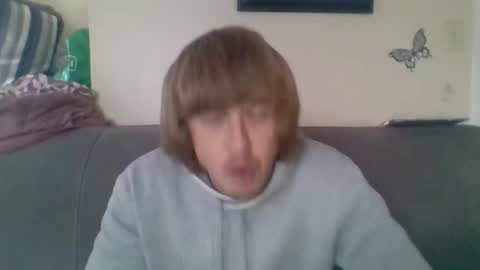 make me play online show from February 11, 8:47 pm