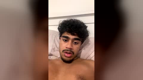 jayluvsu69 online show from December 14, 2:02 pm