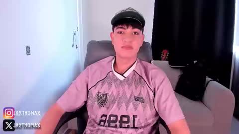 jaythomax online show from October 5, 9:19 pm