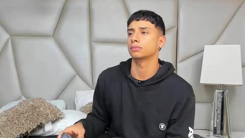 Snapshot of jaze_bradley chatting on March 3, 11:17 am jaze_bradley online show from March 3, 11:17 am