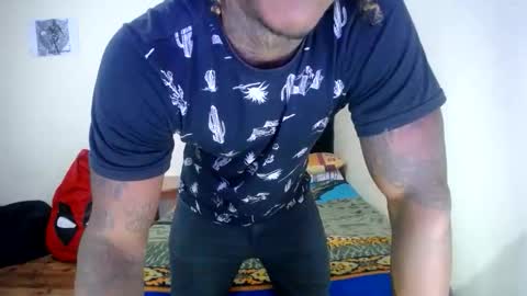 jboy_s online show from May 19, 2:40 am