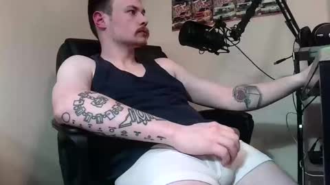 jbutkis35 online show from December 31, 1:04 am
