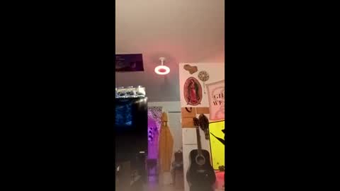 LadronDeCorazones online show from February 8, 11:31 pm