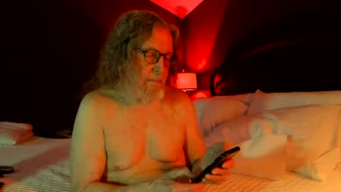 JDinEuless online show from March 8, 12:52 am