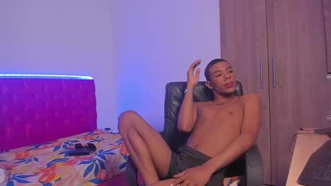 jean_burns online show from March 13, 5:26 am