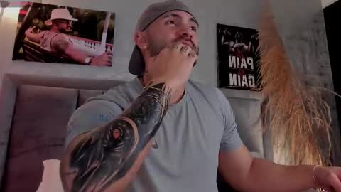 Snapshot of jean_coleman chatting on October 22, 4:49 am Jean Coleman online show from October 22, 4:49 am