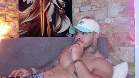 Jean  axelcrow       Modelo Independiente online show from September 24, 7:40 am