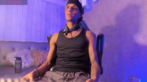 JEAN online show from February 9, 8:35 pm